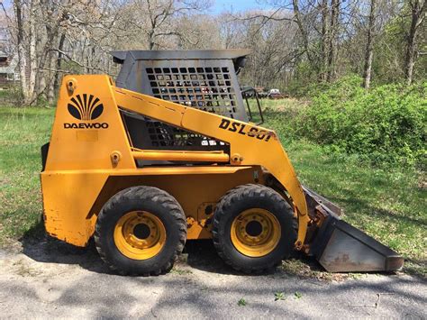 daewoo dsl 801 skid steer|daewoo skid steer troubleshooting.